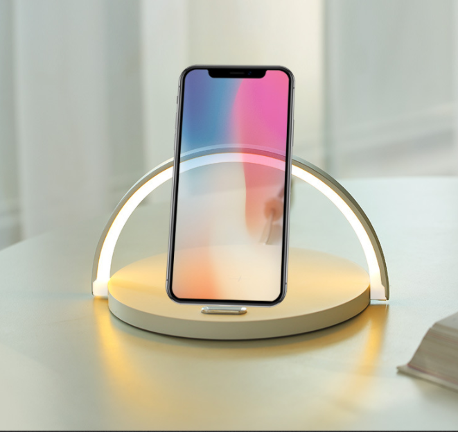 Wireless Charging Desk Lamp