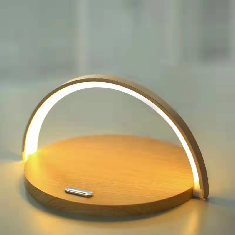 Wireless Charging Desk Lamp