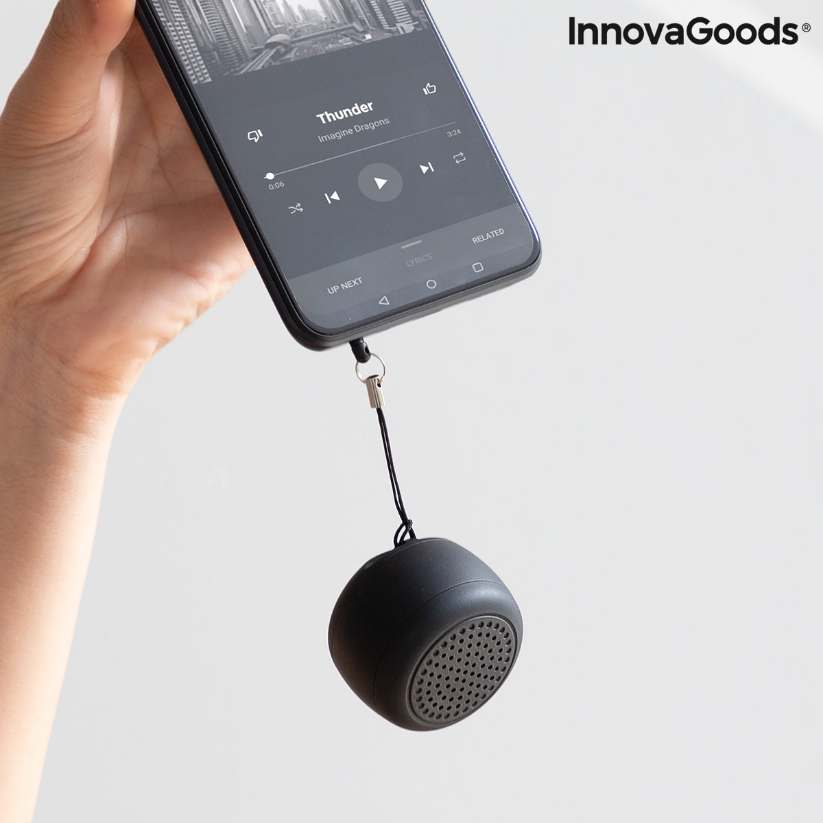Miund Portable Bluetooth Speaker with Selfie Remote