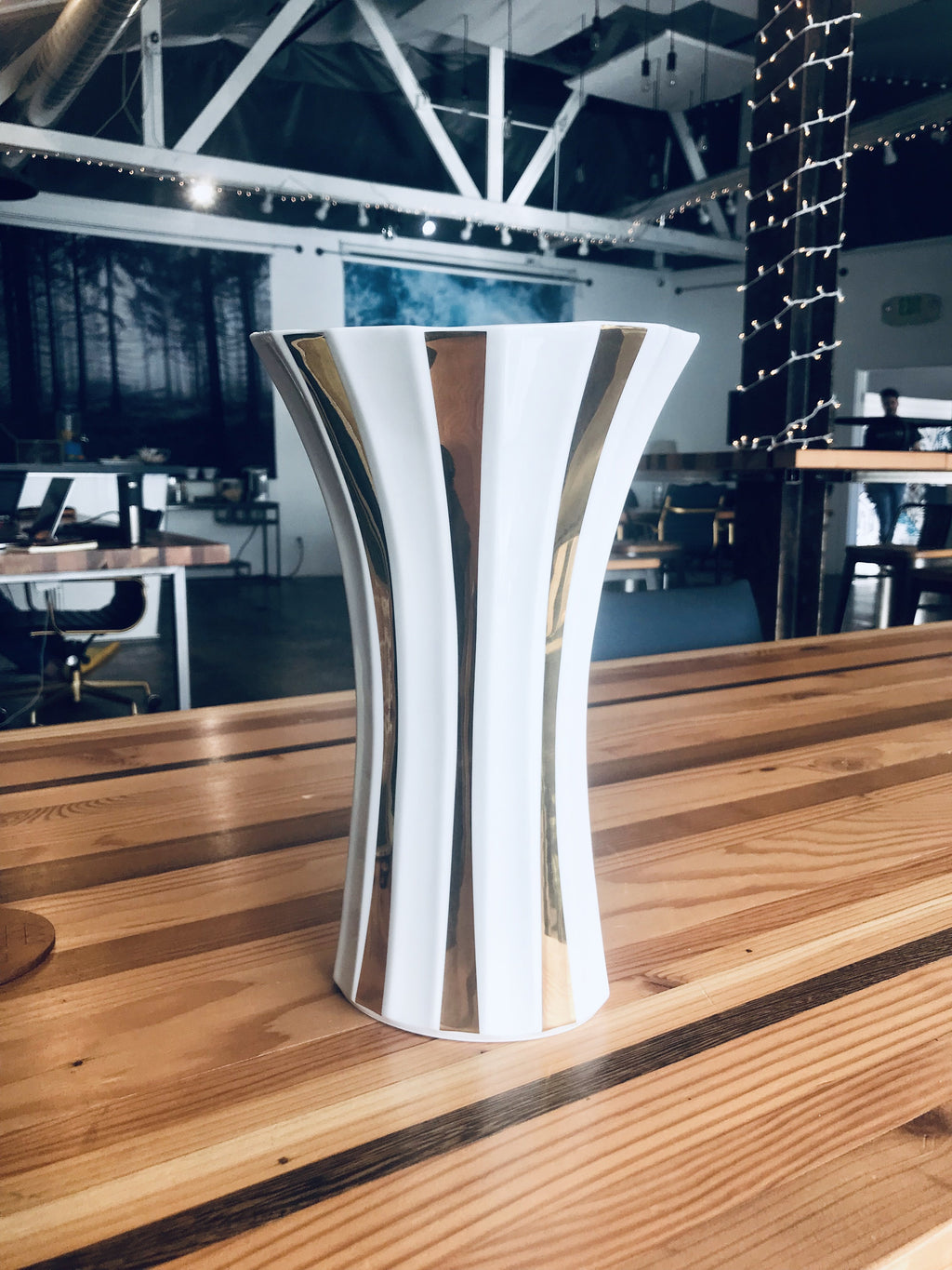 Gold Stripe Porcelain Flower Vase