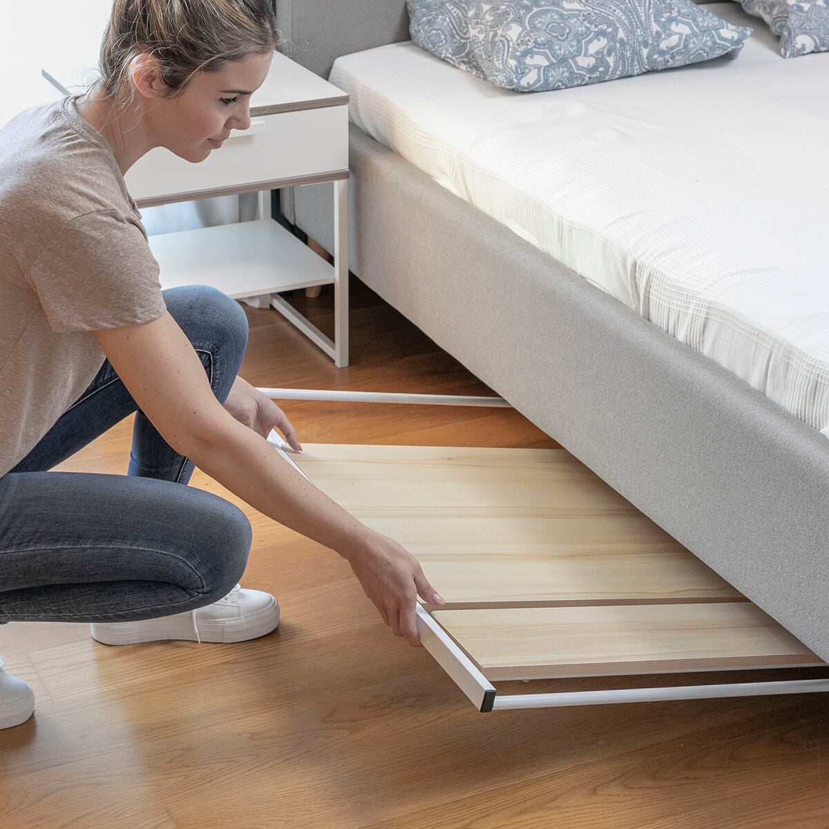 Folding Desk with Shelf