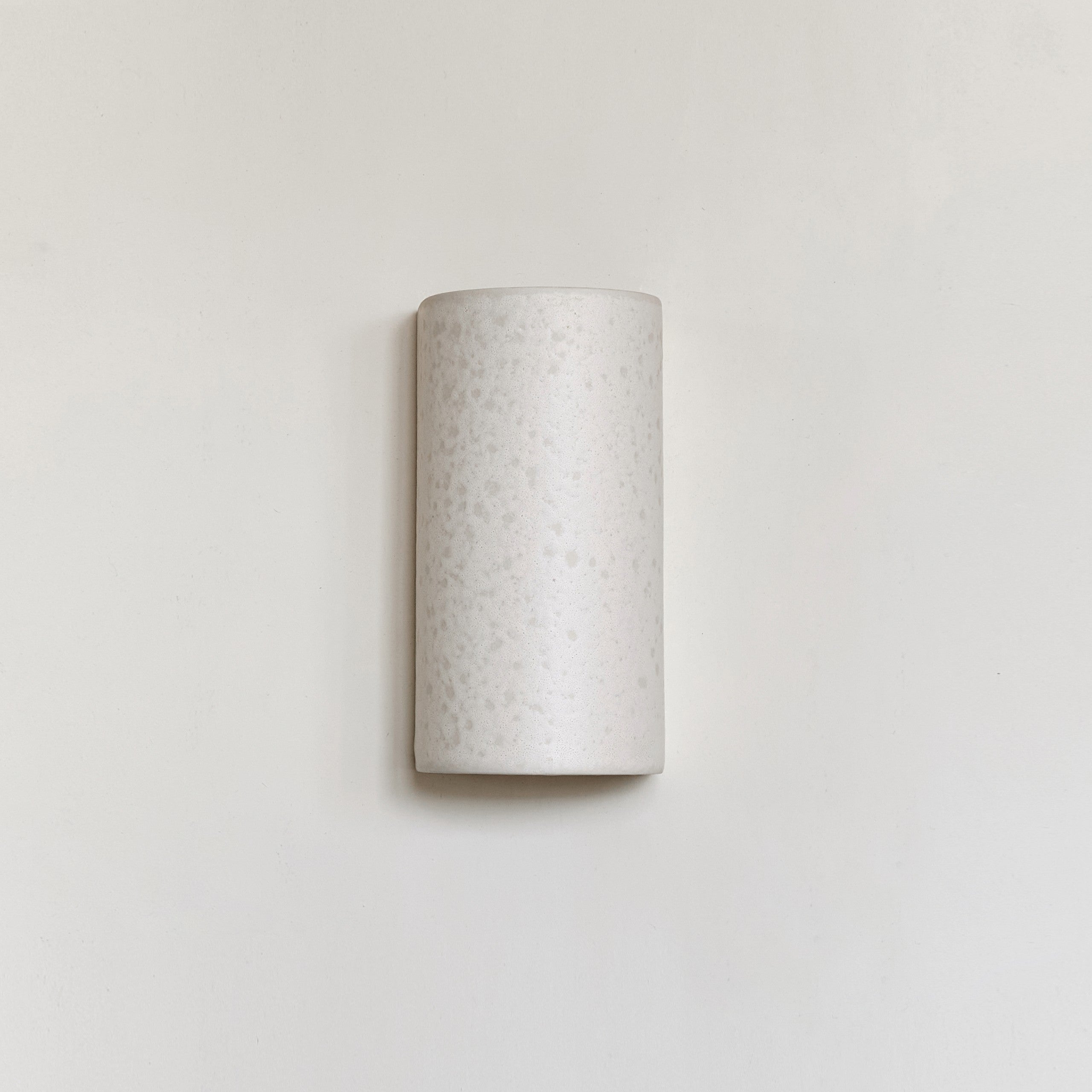 Ceramic wall light CURVE - Raw White