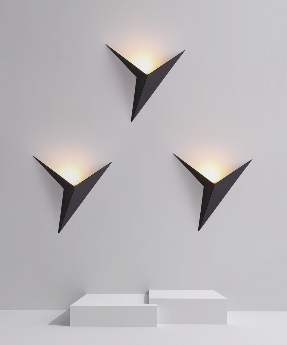 Triangular LED Wall Lamp — Black, White or Gold