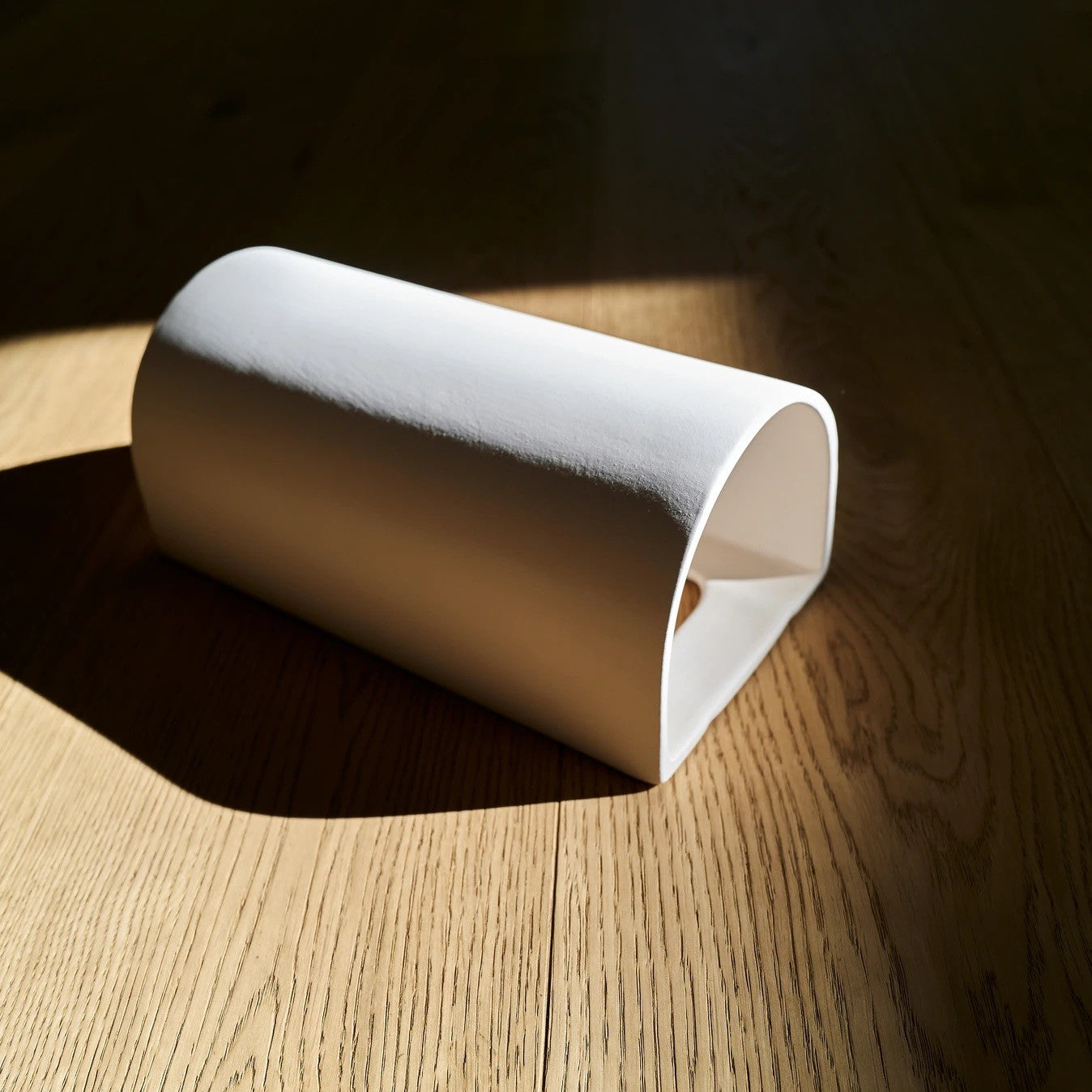 Ceramic wall light CURVE - Extra Matte White