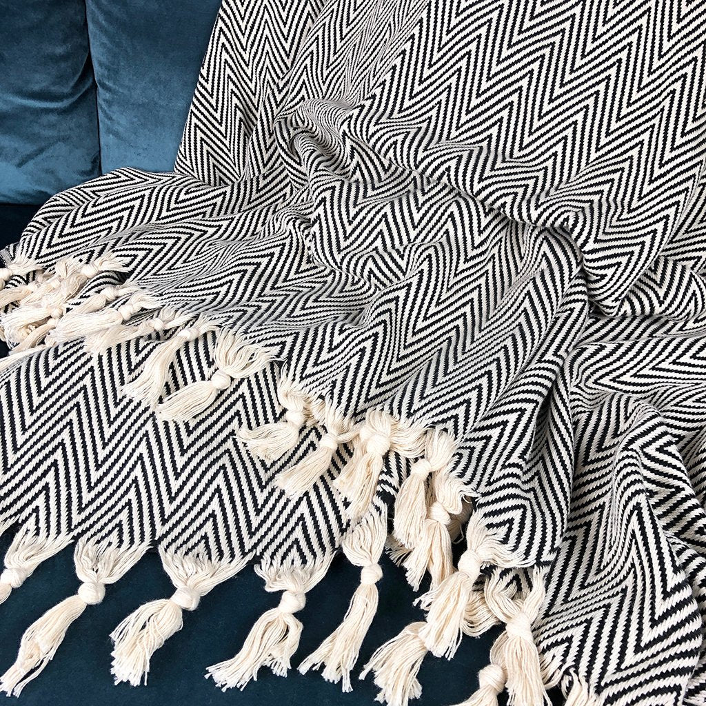 Chunky Chevron Turkish Throw Blanket